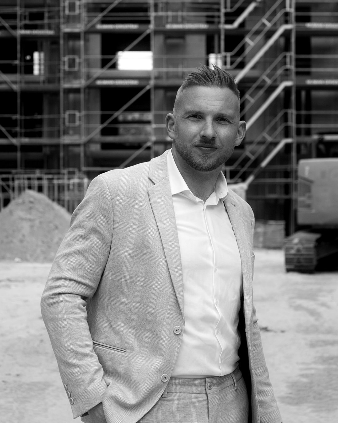 Nikolas Thomas Mangoldt, Geschäftsführer der Goldt Concept GmbH, auf einer Baustelle