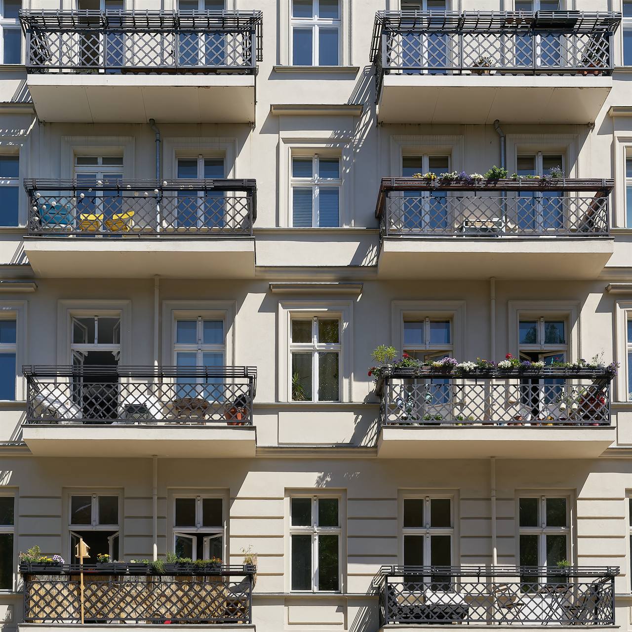 Projekt Schöne Lofts, Sanierung und Umbau von Loft-Apartments in Berlin